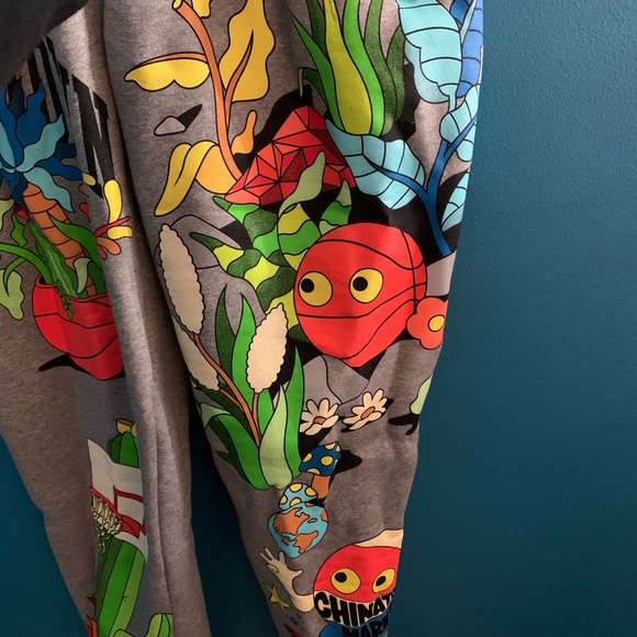 ChinatownMarketXDabsmyla collaboration sweatpants. - Picture 3 of 8